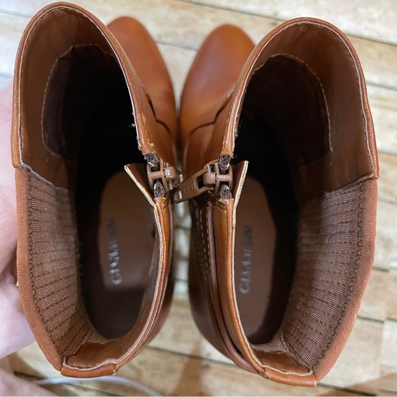 Gianni Bini Women's Side Zip Brown Boot Heels - Size 9.5 - Picture 4 of 6